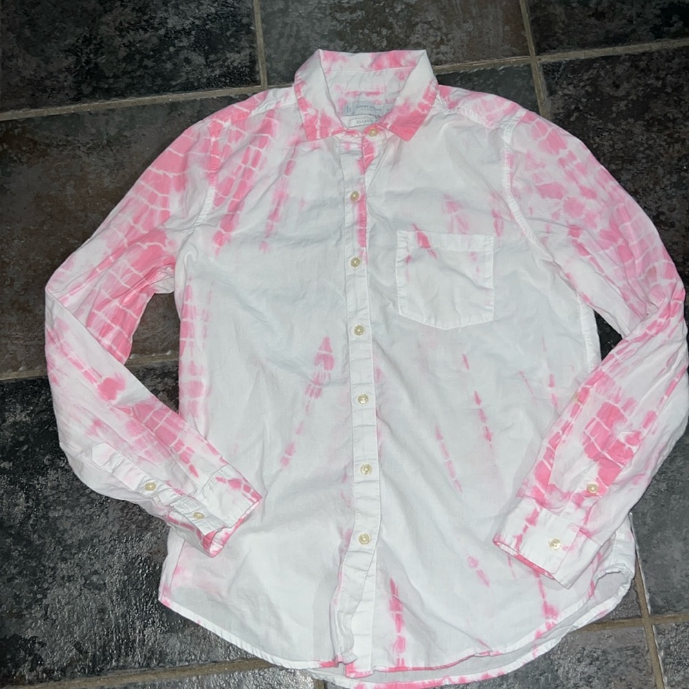 Lucky Brand women’s size XS, pink and white 100% cotton button down.